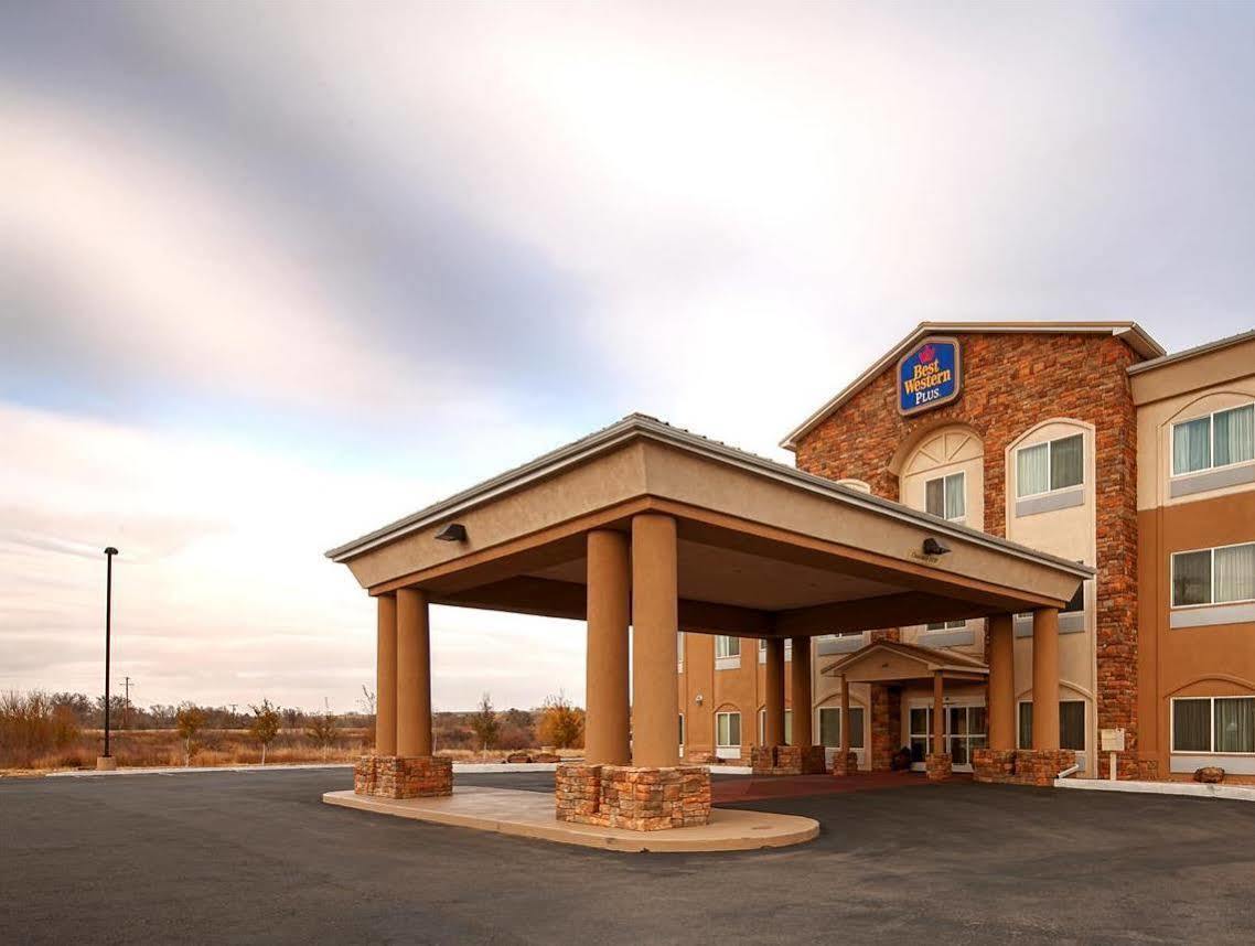 Best Western Plus Montezuma Inn And Suites Лас Вегас Екстериор снимка